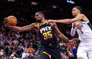 场上队长 场上队长